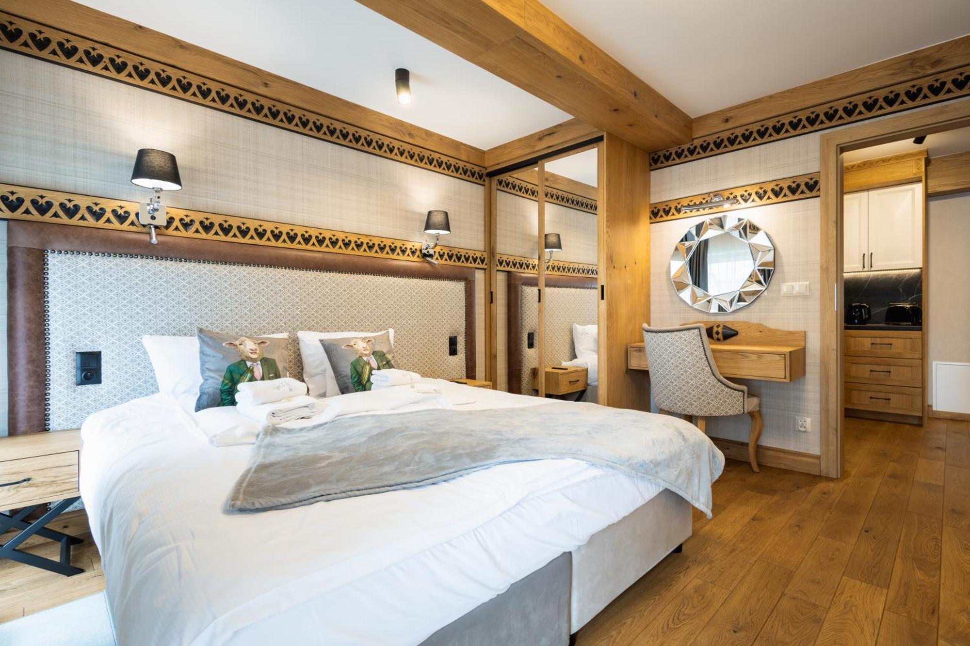Merynos Aparthotel *